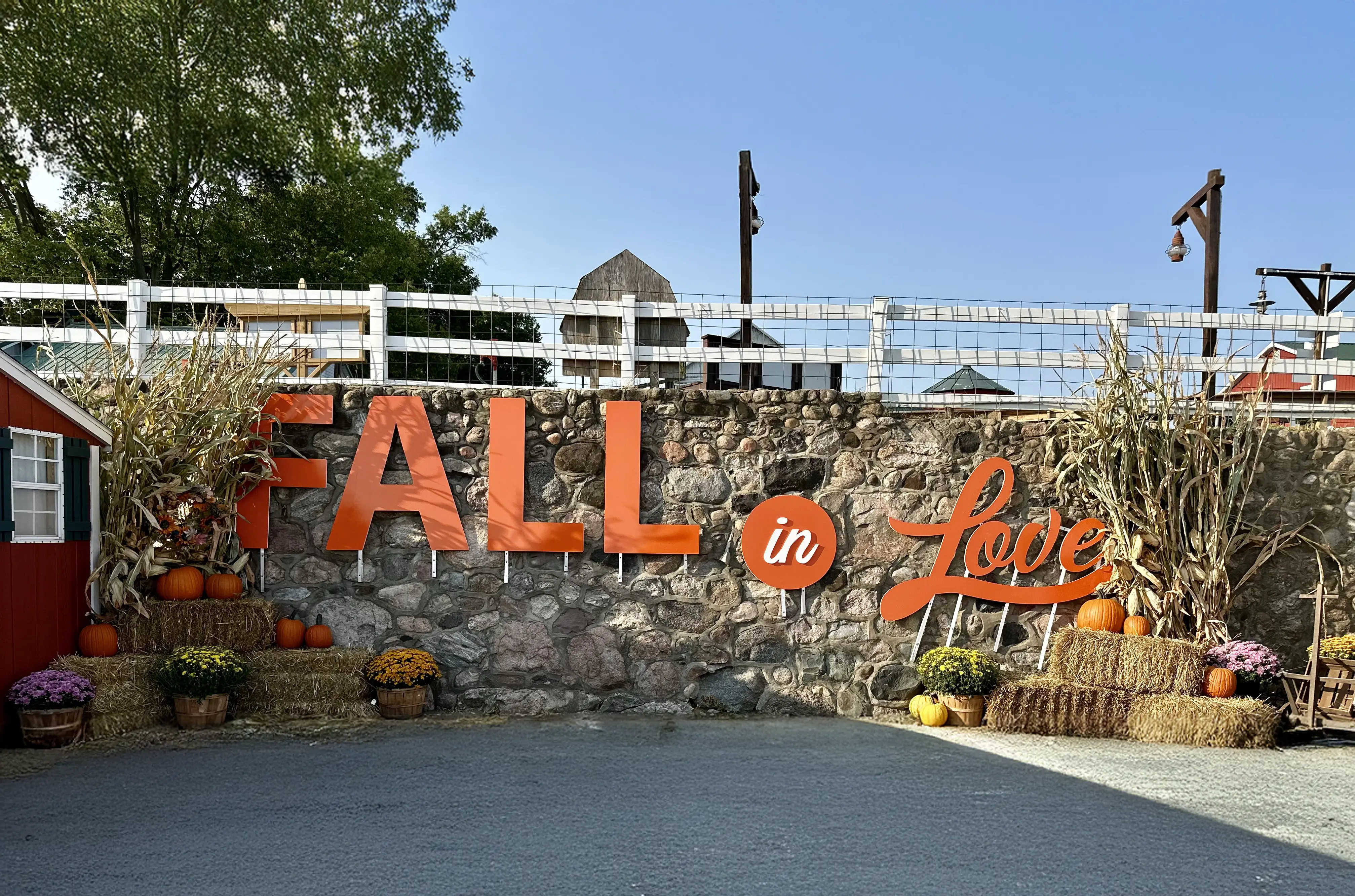 Fall in Love sign