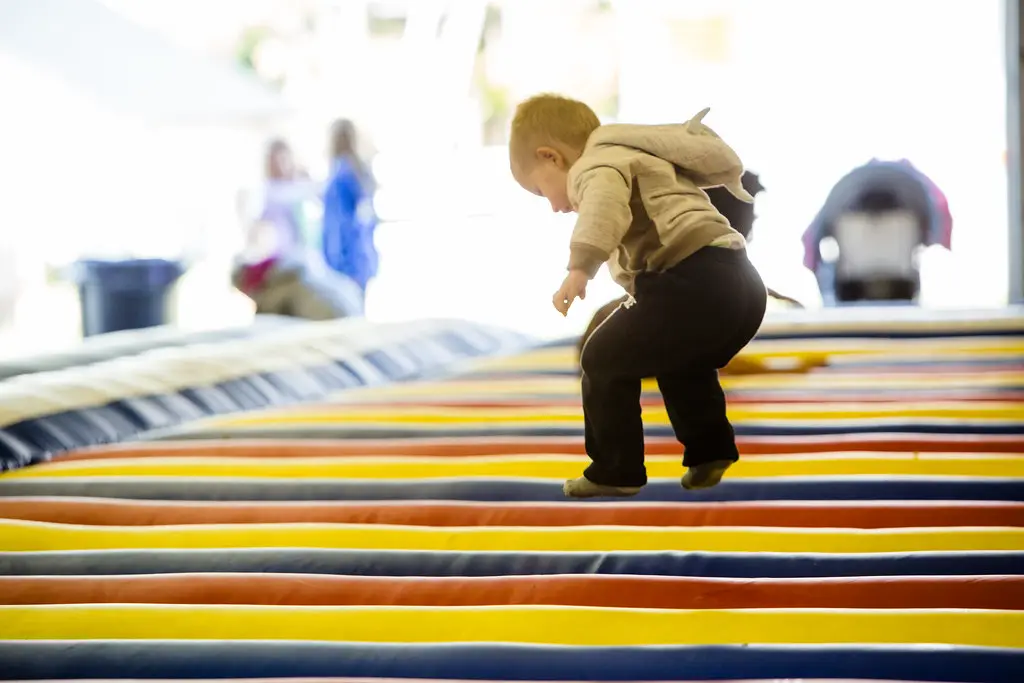 Indoor jump pad